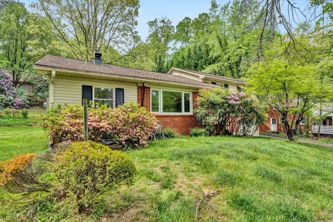 3604 Pinevale Rd, Roanoke, VA 24018 photo 3