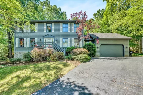 4312 Fox Chase Ct, Roanoke, VA 24018