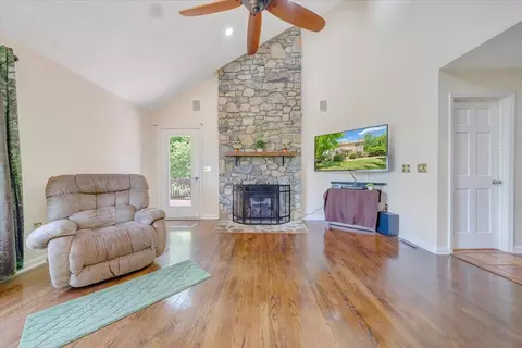 Living - 123 Ferrum Forest Ln, Ferrum, VA 24088 photo 2 of 4