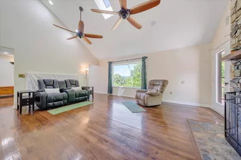 Living - 123 Ferrum Forest Ln, Ferrum, VA 24088 photo 3 of 4