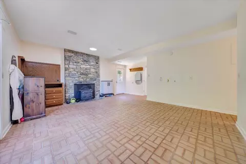 Living - 123 Ferrum Forest Ln, Ferrum, VA 24088 photo 4 of 4