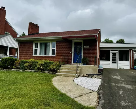 2331 Windsor Ave SW, Roanoke, VA 24015