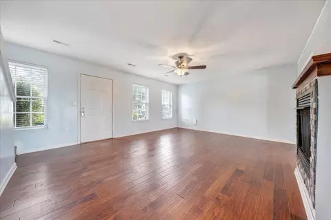 4818 Golfview Dr NE, Roanoke, VA 24019 photo 6