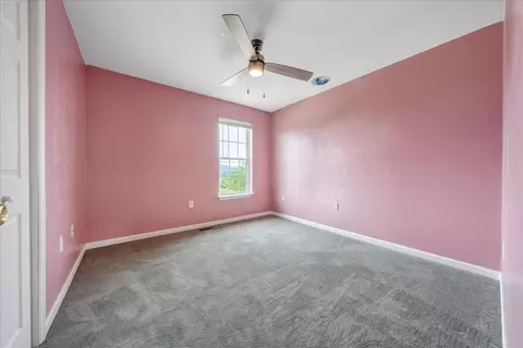 4818 Golfview Dr NE, Roanoke, VA 24019 photo 32