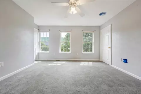 4818 Golfview Dr NE, Roanoke, VA 24019 photo 30