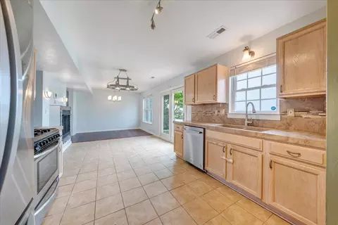 4818 Golfview Dr NE, Roanoke, VA 24019 photo 16
