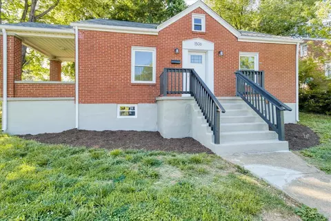1506 Aspen St NW, Roanoke, VA 24017