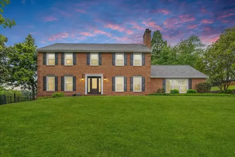 5006 Huntridge Rd, Roanoke, VA 24012