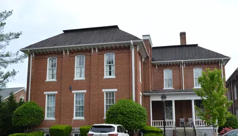 123 Academy St, Salem, VA 24153