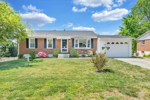 5404 Meadowcrest St, Roanoke, VA 24019