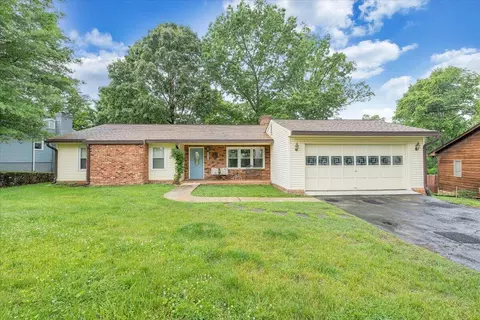 5816 Oakland Blvd, Roanoke, VA 24019