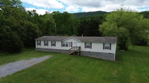 1028 Adventure Mountain Rd, Montvale, VA 24122