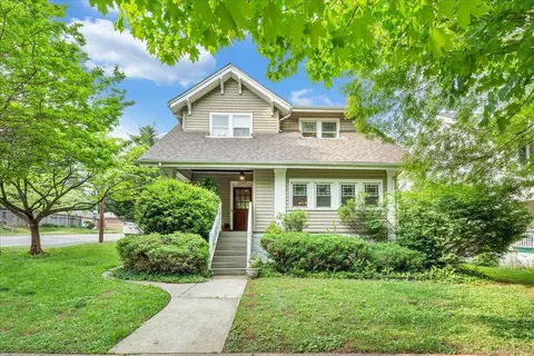 2145 Maiden Ln SW, Roanoke, VA 24015