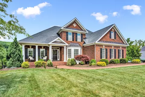 6900 Fairway Ridge Rd, Salem, VA 24153