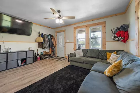 Living - 3720 Shiloh, Pulaski, VA 24301 photo 1 of 2