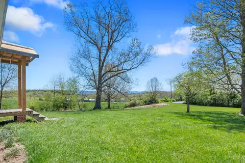 Exterior - 3720 Shiloh, Pulaski, VA 24301 photo 29 of 32