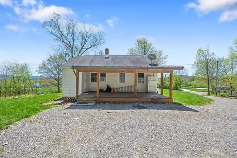 Exterior - 3720 Shiloh, Pulaski, VA 24301 photo 31 of 32