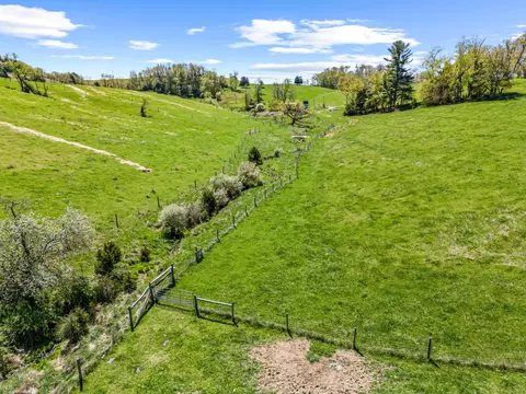 View/Area - 3720 Shiloh, Pulaski, VA 24301 photo 31 of 57
