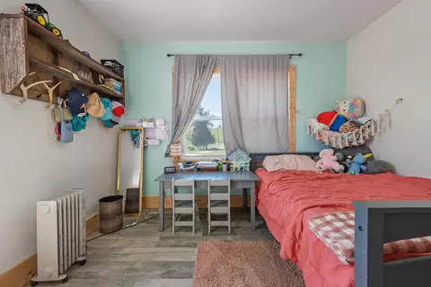 Bedroom - 3720 Shiloh, Pulaski, VA 24301 photo 3 of 11