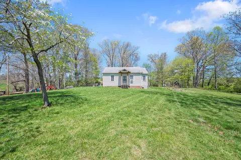 Exterior - 3720 Shiloh, Pulaski, VA 24301 photo 27 of 32