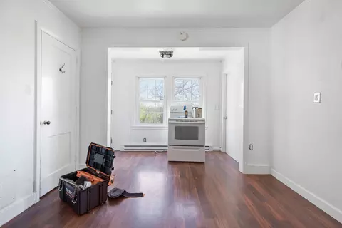 Living - 3720 Shiloh, Pulaski, VA 24301 photo 2 of 2