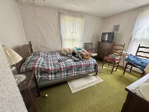 Bedroom - 411 Commerce Ave, Iron Gate, VA 24448 photo 2 of 4