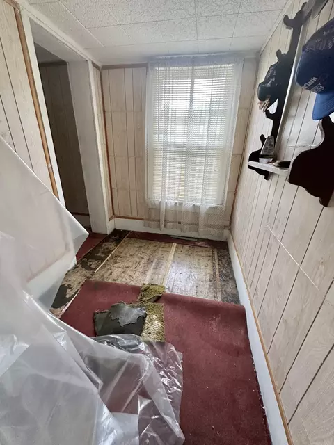 Entry Way - 411 Commerce Ave, Iron Gate, VA 24448 photo 2 of 2