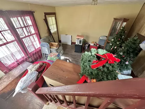 Living - 411 Commerce Ave, Iron Gate, VA 24448 photo 2 of 2