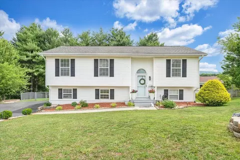 58 Gala Cir, Roanoke, VA 24019