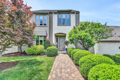 4928 Hunting Hills Cir, Roanoke, VA 24018