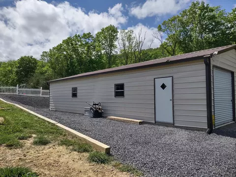 7223 Mill Branch Rd, Covington, VA 24426 photo 10