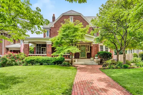 1826 Greenwood Rd SW, Roanoke, VA 24015