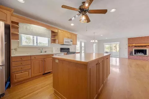 Kitchen - 3081 Daniels Run Rd NE, Check, VA 24072 photo 3 of 4