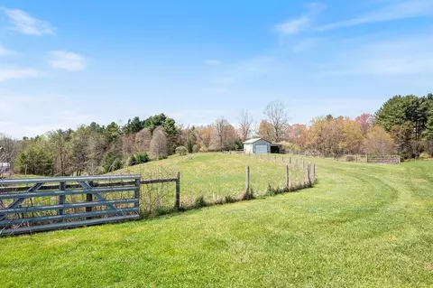 Exterior - 3081 Daniels Run Rd NE, Check, VA 24072 photo 9 of 13