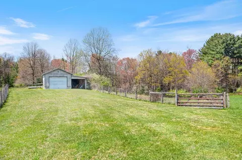 Exterior - 3081 Daniels Run Rd NE, Check, VA 24072 photo 10 of 13