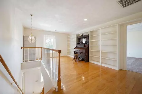 Entry Way - 3081 Daniels Run Rd NE, Check, VA 24072 photo 6 of 7