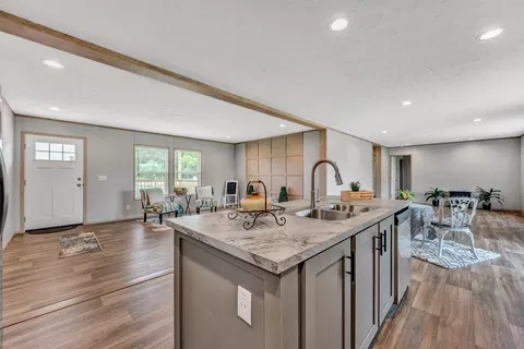 2116 Lipscomb Rd, Moneta, VA 24121 photo 13