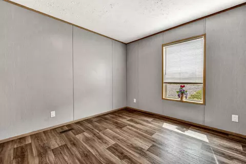 2116 Lipscomb Rd, Moneta, VA 24121 photo 18