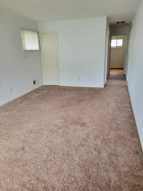 311 Fleming Ave NE, Roanoke, VA 24012 photo 3