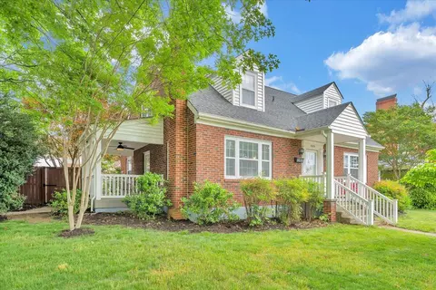 2275 Windsor Ave SW, Roanoke, VA 24015
