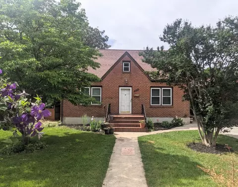 2414 Floraland Dr NW, Roanoke, VA 24012