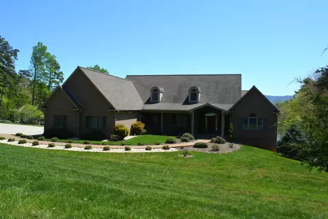 3330 Dillards Hill Rd, Union Hall, VA 24176