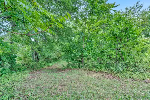 7014 Greenway Dr, Roanoke, VA 24019
