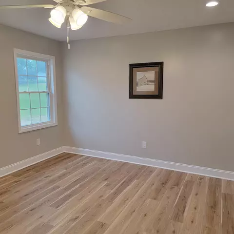 Bedroom - 186 Edgewood Dr, Stanleytown, VA 24168 photo 1 of 1