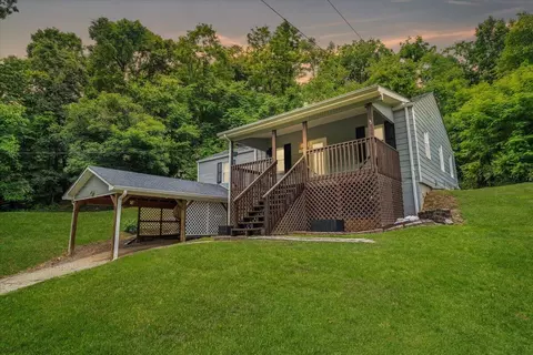 1737 Mccauley Ave, Salem, VA 24153