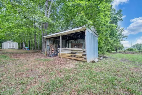 Exterior - 188 Bragg Ave, Rustburg, VA 24588 photo 5 of 14