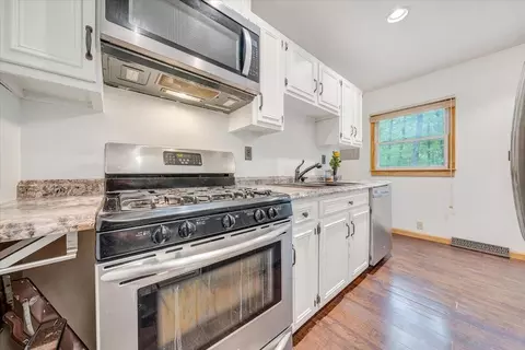 Kitchen - 188 Bragg Ave, Rustburg, VA 24588 photo 3 of 5