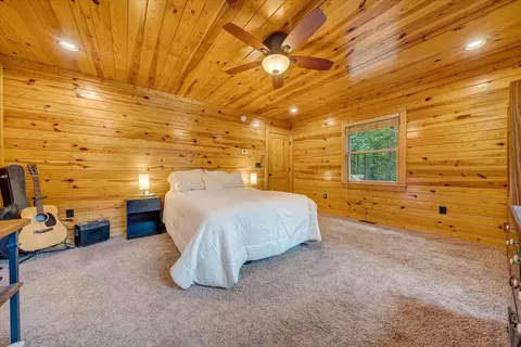 Bedroom - 188 Bragg Ave, Rustburg, VA 24588 photo 4 of 9