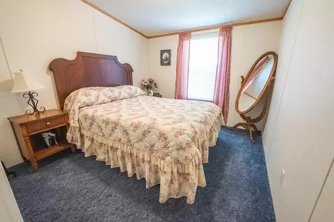 Bedroom - 908 Laurel Fork Rd, Laurel Fork, VA 24352 photo 1 of 6