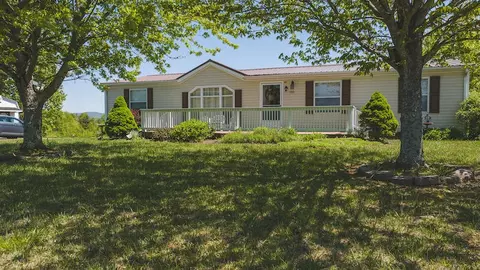 908 Laurel Fork Rd, Laurel Fork, VA 24352